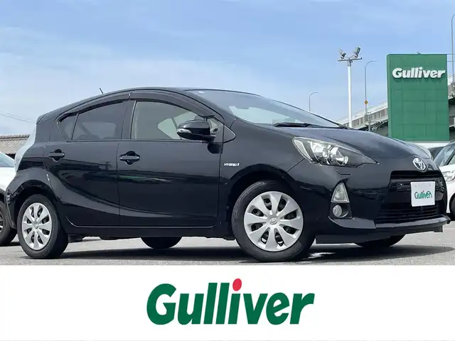 トヨタ アクア G 愛知県 2013(平25)年 7.5万km ブラックマイカ ワンオーナー/メモリーナビ/ワンセグTV/HIDヘッドライト/フォグランプ/オートライト/ウィンカードアミラー/プッシュスタート/スマートキー/スペアキー/純正ドアバイザー/純正フロアマット