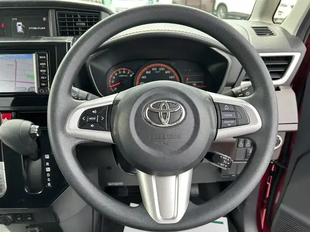 トヨタ ルーミー G S 栃木県 2017(平29)年 3.7万km マゼンタベリーマイカM スマートアシスト/純正7インチナビ/ワンセグTV/Bluetooth/バックカメラ/前ドライブレコーダー/前席シートヒーター/両側パワースライドドア/クルーズコントロール/スマートキー×1/プッシュスタート/ステアリングリモコン/LEDオートライト/純正14インチAW/アイドリングストップ/横滑り防止装置/電動格納ミラー