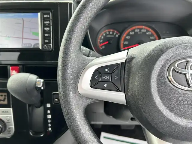 トヨタ ルーミー G S 栃木県 2017(平29)年 3.7万km マゼンタベリーマイカM スマートアシスト/純正7インチナビ/ワンセグTV/Bluetooth/バックカメラ/前ドライブレコーダー/前席シートヒーター/両側パワースライドドア/クルーズコントロール/スマートキー×1/プッシュスタート/ステアリングリモコン/LEDオートライト/純正14インチAW/アイドリングストップ/横滑り防止装置/電動格納ミラー