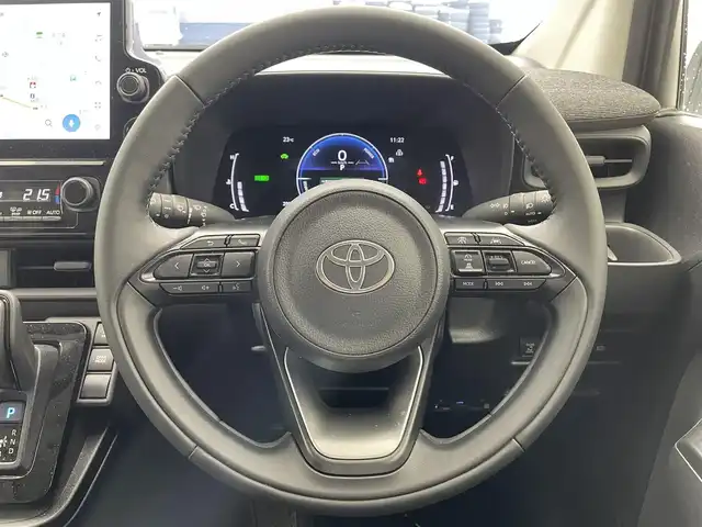 トヨタ シエンタ ハイブリッド Z 滋賀県 2023(令5)年 3万km ブラック 純正10.5インチナビ/（フルセグTV・FM・Bluetooth・USB）/全方位カメラ/前席シートヒーター/追従型クルーズコントロール/両側パワースライドドア/ステアリングスイッチ/ステアリングヒ－ター/コーナーセンサー/ETC2.0/レーンキープアシスト/スマートキー/横滑り防止装置/エンジンプッシュスタート