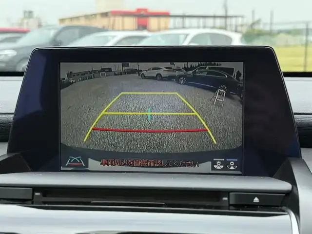 トヨタ クラウン ハイブリッド S Cパッケージ 香川県 2020(令2)年 8.4万km プレシャスブラックパール 〇純正8インチナビ/〇フルセグTV/〇バックカメラ/〇ビルトインETC2，0/〇ドライブレコーダー/〇セーフティセンス/〇ブラインドスポットモニター/〇LEDヘッドランプ/〇フォグランプ/〇オートライト/〇純正17インチアルミホイール/〇パワーバッグドア/〇革巻きステアリング/〇パドルシフト/〇左右独立オートエアコン/〇シートヒーター/〇パワーシート/〇スマートキー/〇禁煙車