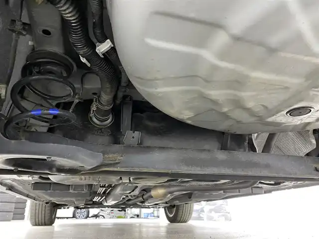 日産 キックス X ツートーンインテリアED 宮城県 2020(令2)年 4.7万km ピュアブラック 純正９型ナビ　/プロパイロット　/アラウンドビューモニター　/専用ハーフレザーシート　/エマージェンシーブレーキ　/車線逸脱警報　/インテリジェントルームミラー　/ドライブレコーダー　/ＥＴＣ　/電動パーキングブレーキ/シートヒーター/LEDヘッドライト/フォグランプ/ルーフレール/禁煙車