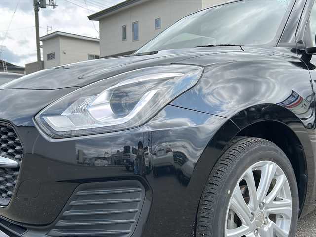 スズキ スイフト XG 秋田県 2022(令4)年 3.2万km スーパーブラックパール ワンオーナー/純正メモリーナビ/（BT/CD/DVD）/ブラインドスポットモニター/シートヒータ（D席）/スペアキー1本/クルーズコントロール（追従有)/レーンキープアシスト/純正16インチアルミホイール/取説・保証書　　　　　　