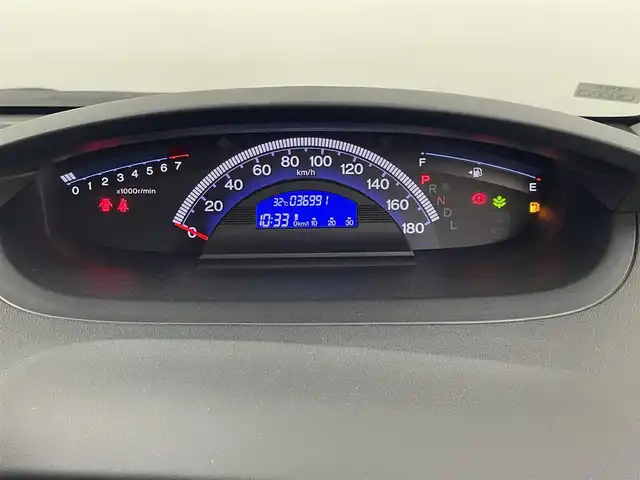 ホンダ フリード G ジャストセレクション+ 埼玉県 2014(平26)年 3.7万km プレミアムスパークルブラックパール ・純正ナビVXM-145VSi/(ワンセグTV/CD/DVD/Bluetooth/SD/AM/FM)/・バックカメラ/・両側パワースライドドア /・ビルトインETC/・ハーフレザーシート/・オートディスチャージヘッドライト/・電動格納ミラー/・純正フロアマット