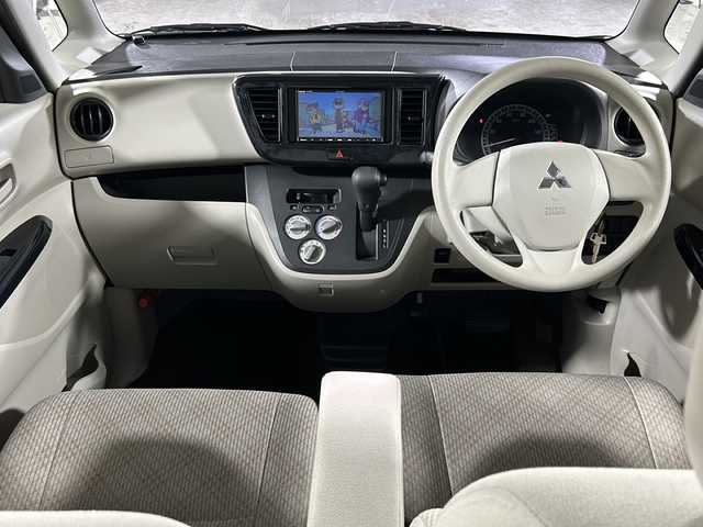 三菱 ｅＫスペース M e－アシスト 沖縄県 2019(令1)年 3万km シルキーホワイト 禁煙車/社外ナビ（CN-E310D）/　ワンセグ　Bluetooth CD　/両側スライドドア/リモコンキー/アイドリングストップ/ドアバイザー/フロアマット/スペアキー1本