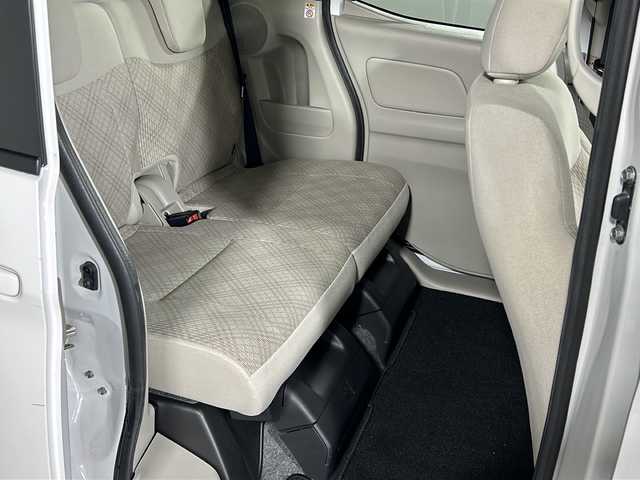 三菱 ｅＫスペース M e－アシスト 沖縄県 2019(令1)年 3万km シルキーホワイト 禁煙車/社外ナビ（CN-E310D）/　ワンセグ　Bluetooth CD　/両側スライドドア/リモコンキー/アイドリングストップ/ドアバイザー/フロアマット/スペアキー1本