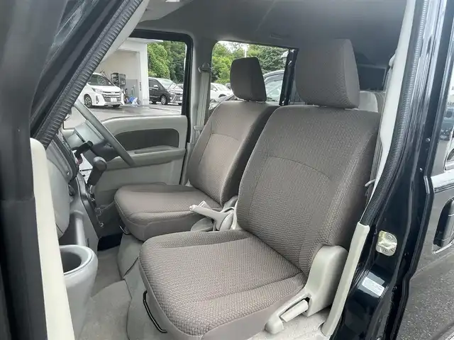 スズキ エブリイ JOIN 青森県 2023(令5)年 0.1千km ブルーイッシュブラックパール3 パートタイム４WD/CD/FM/AM/M’sキャンパー製キャンピングキット/左右サイドシェルフ/オーバーヘッドシェルフ/床下収納ベッドキット/リクライニング可能ベッドマット/シンク/電動蛇口/給水/排水タンク/室内コンセント/左右はね上げ式テーブル/ソーラーパネル/車外テーブル/Jackery製ポータブル電源/外部電源入力システム/通常時、リヤシート使用可能/デュアルカメラブレーキサポート/レーンキープ/横滑り防止装置/オートライト