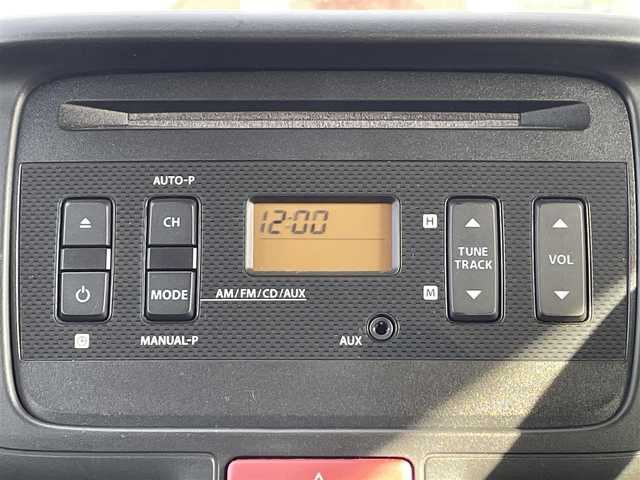 スズキ エブリイ JOIN 兵庫県 2023(令5)年 0.1千km ブルーイッシュブラックパール3 パートタイム４WD/CD/FM/AM/M’sキャンパー製キャンピングキット/左右サイドシェルフ/オーバーヘッドシェルフ/床下収納ベッドキット/リクライニング可能ベッドマット/シンク/電動蛇口/給水/排水タンク/室内コンセント/左右はね上げ式テーブル/ソーラーパネル/車外テーブル/Jackery製ポータブル電源/外部電源入力システム/通常時、リヤシート使用可能/デュアルカメラブレーキサポート/レーンキープ/横滑り防止装置/オートライト