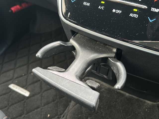 トヨタ エスティマ アエラス プレミアム 千葉県 2018(平30)年 8.1万km ブラック エアロパーツ　１０型ナビＮＳＺＮ－Ｚ６６Ｔ　バックカメラ　両側パワースライドドア　ＰＣＳ　ＡＨＢ　ＬＤＡ　セーフティセンス　クルコン　ＥＴＣ　パワーシート　ハーフレザー　１７インチＡＷ　スマートキー