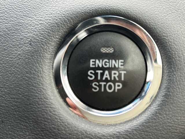 トヨタ エスティマ アエラス プレミアム 千葉県 2018(平30)年 8.1万km ブラック エアロパーツ　１０型ナビＮＳＺＮ－Ｚ６６Ｔ　バックカメラ　両側パワースライドドア　ＰＣＳ　ＡＨＢ　ＬＤＡ　セーフティセンス　クルコン　ＥＴＣ　パワーシート　ハーフレザー　１７インチＡＷ　スマートキー