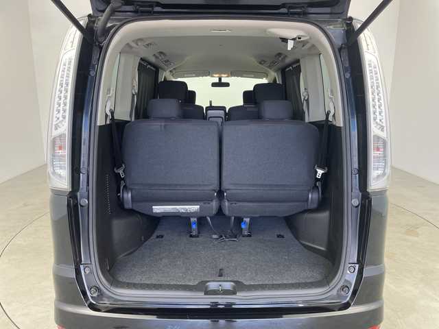 日産 セレナ ハイウェイスター Sハイブリッド 鹿児島県 2012(平24)年 5.5万km スーパーブラック 禁煙車/社外ナビ/・AM/FM/CD/DVD/Bluetooth/フルセグ/クルーズコントロール/オートライト/電動格納ミラー/ウィンカーミラー/バックカメラ/純正フロアマット/アイドリングストップ/両側パワースライドドア/ウィンカーミラー/オートライト/サンシェード/ETC/純正16インチAW