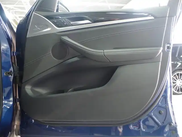 ＢＭＷ Ｘ３ xDrive20d Xライン 兵庫県 2019(令1)年 4.8万km 青 純正ナビ/全方位カメラ/フルセグTV/ETC/ACC/LDW/BLIS/黒革シート/パワーシート/シートヒーター/ベンチレーション/ワイヤレスチャージ/LEDヘッドライト/コンフォートアクセス/前後ドライブレコーダー/純正19インチAW