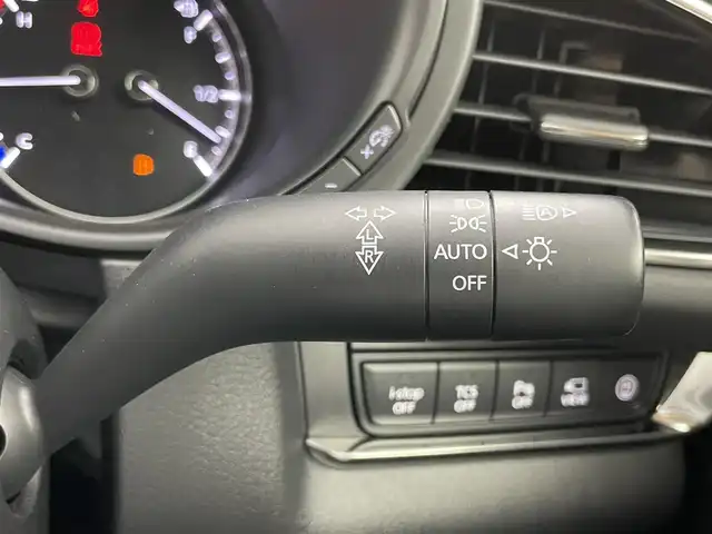 マツダ ＣＸ－３０ XD プロアクティブツーリングセレクション 岡山県 2020(令2)年 4.4万km ソウルレッドクリスタルM 360度セーフティパッケージ/360度ビューモニター/純正ナビ/地デジ/BT/CD/DVD/USB/HDMI/シートヒーター/パワーシート/メモリシート /衝突軽減ブレーキ/レーダークルーズコントロール/LEDヘッドライト/オートハイビーム /プッシュスタート /スマートキー /ブラインドスポットモニター/ヘッドアップディスプレイ/ビルトインETC/パワーバックドア /純正フロアマット /ステアリングスイッチ/新車保証書/取扱説明書