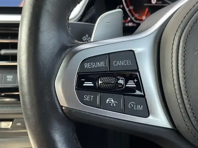 ＢＭＷ ＢＭＷ Ｚ４ sDrive20i Mスポーツ 三重県 2023(令5)年 2.9万km アルピンホワイトⅢ 地デジＴＶ　/ヴァーネスカマグマレッドシート　/ＨＵＤ　/ｈａｒｍａｎ／ｋａｒｄｏｎ　/黒幌　/ＡＣＣ　/ワイヤレスカープレイ　/ワイヤレスチャージ　/ライブコックピット　/バックカメラ　/ＥＴＣ　/レーダー探知機　/ＬＥＤ