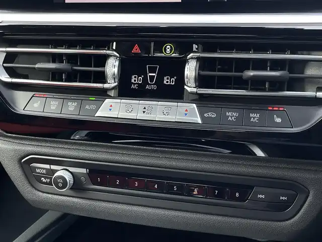ＢＭＷ ＢＭＷ Ｚ４ sDrive20i Mスポーツ 三重県 2023(令5)年 2.9万km アルピンホワイトⅢ 地デジＴＶ　/ヴァーネスカマグマレッドシート　/ＨＵＤ　/ｈａｒｍａｎ／ｋａｒｄｏｎ　/黒幌　/ＡＣＣ　/ワイヤレスカープレイ　/ワイヤレスチャージ　/ライブコックピット　/バックカメラ　/ＥＴＣ　/レーダー探知機　/ＬＥＤ