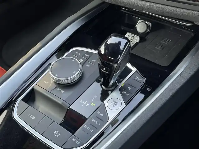 ＢＭＷ ＢＭＷ Ｚ４ sDrive20i Mスポーツ 三重県 2023(令5)年 2.9万km アルピンホワイトⅢ 地デジＴＶ　/ヴァーネスカマグマレッドシート　/ＨＵＤ　/ｈａｒｍａｎ／ｋａｒｄｏｎ　/黒幌　/ＡＣＣ　/ワイヤレスカープレイ　/ワイヤレスチャージ　/ライブコックピット　/バックカメラ　/ＥＴＣ　/レーダー探知機　/ＬＥＤ