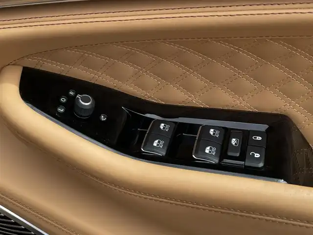 クライスラー・ジープ ジープ グランドチェロキーＬ サミット リザーブ 長野県 2022(令4)年 5.8万km ガンＭ 1オーナー/パノラミックサンルーフ /マッキントッシュサウンド /エアサス /本革シート /シートヒーター /ベンチレーション /シートマッサージ/ステアリングヒーター /AppleCarPlay /AndroidAuto/電動格納3列シート /LEDヘッドライト /21インチAW /純正HDDナビ（AM/FA/BT）/フルセグTV/360°カメラ /DインナーM