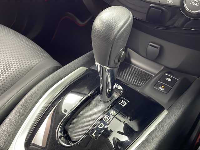 日産 エクストレイル 20Xi 宮城県 2018(平30)年 4.1万km ダイヤモンドブラック 禁煙車/ワンオーナー　/寒冷地仕様/純正フリップダウンモニター/デジタルインナーミラー/プロパイロット/・エマージェンシーブレーキ/・レーンディパーチャーウォーニング/・オートハイビーム/・ブラインドスポットモニター/・コーナーセンサー/純正9型ナビ　/・CD・DVD・BT・SD　/フルセグTV/カプロンシート/パワーバックドア　/ドライブレコーダー（F）/LEDヘッドライト　/フォグライト/電動パーキングブレーキ　/AUTOHOLD　/ビルドインETC　/プッシュスタート/スマートキー×2/純正18インチアルミホイール/純正フロアマット