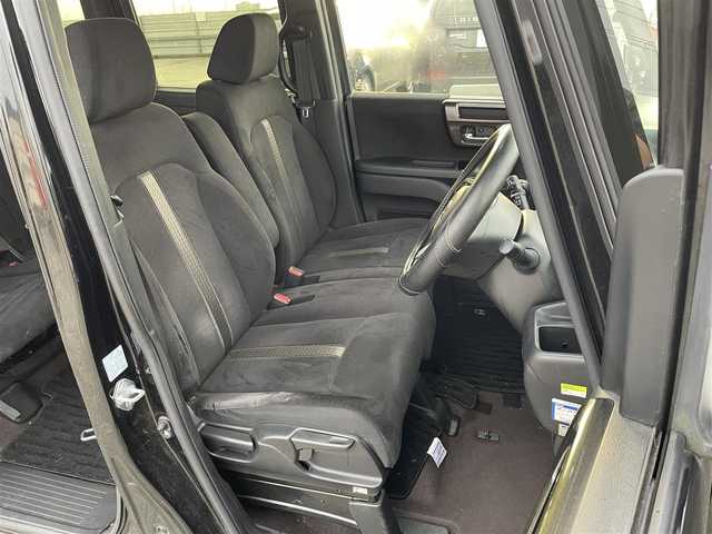 ホンダ Ｎ ＢＯＸ G L ホンダセンシング 長崎県 2019(平31)年 7.1万km クリスタルブラックパール メモリナビ/フルセグテレビ/バックカメラ/CD/DVD/Bluetooth/片側パワースライドドア/ETC/衝突軽減ブレーキ/レーンキープアシスト/オートライト/LEDヘッドライト/電動格納ミラー/アイドリングストップ/ウィンカーミラー/ドアバイザー