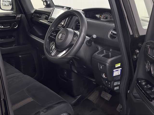 ホンダ Ｎ ＢＯＸ G L ホンダセンシング 長崎県 2019(平31)年 7.1万km クリスタルブラックパール 純正メモリナビ/（フルセグ/CD/DVD/Bluetooth）/バックカメラ/片側パワースライドドア/ホンダセンシング/・アダプティブクルーズコントロール/・衝突軽減ブレーキ/・レーンキープアシスト/・誤発進抑制機能/・歩行者事故低減ステアリング/ETC/オートライト/LEDヘッドライト/フォグライト/電動格納ミラー/アイドリングストップ/ウィンカーミラー/ドアバイザー