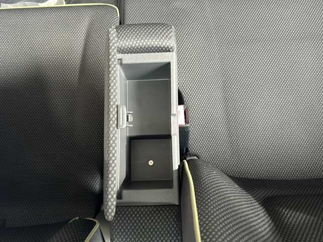 スズキ ハスラー Jスタイル 静岡県 2015(平27)年 6.9万km クールカーキパールメタリック/ホワイト2トーンルーフ ナビ機能/CD/DVD/Bluetooth/USB/HDMI/AUX/ipod/フルセグ/主要装備/・シートヒータ　/・ドライブレコーダー　/・スマートキー　/・ＥＴＣ　/・アイドリングストップ　/・ステアリングリモコン　/・オートライト　/・衝突軽減システム　/・フォグランプ　/・ヒーテッドドアミラー　/・プッシュスタート　/・純正マット/・純正アルミホイール/・横滑り防止装置