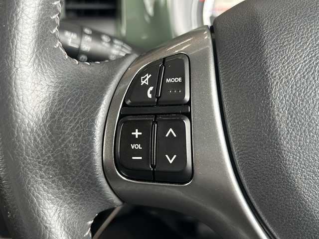 スズキ ハスラー Jスタイル 静岡県 2015(平27)年 6.9万km クールカーキパールメタリック/ホワイト2トーンルーフ ナビ機能/CD/DVD/Bluetooth/USB/HDMI/AUX/ipod/フルセグ/主要装備/・シートヒータ　/・ドライブレコーダー　/・スマートキー　/・ＥＴＣ　/・アイドリングストップ　/・ステアリングリモコン　/・オートライト　/・衝突軽減システム　/・フォグランプ　/・ヒーテッドドアミラー　/・プッシュスタート　/・純正マット/・純正アルミホイール/・横滑り防止装置