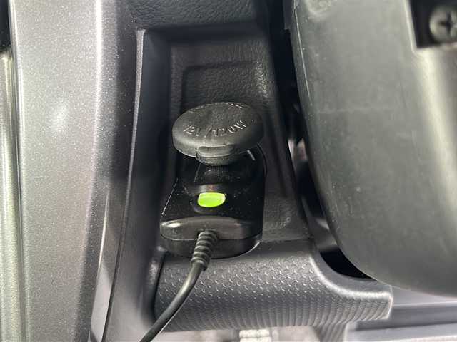 スズキ ハスラー Jスタイル 静岡県 2015(平27)年 6.9万km クールカーキパールメタリック/ホワイト2トーンルーフ ナビ機能/CD/DVD/Bluetooth/USB/HDMI/AUX/ipod/フルセグ/主要装備/・シートヒータ　/・ドライブレコーダー　/・スマートキー　/・ＥＴＣ　/・アイドリングストップ　/・ステアリングリモコン　/・オートライト　/・衝突軽減システム　/・フォグランプ　/・ヒーテッドドアミラー　/・プッシュスタート　/・純正マット/・純正アルミホイール/・横滑り防止装置