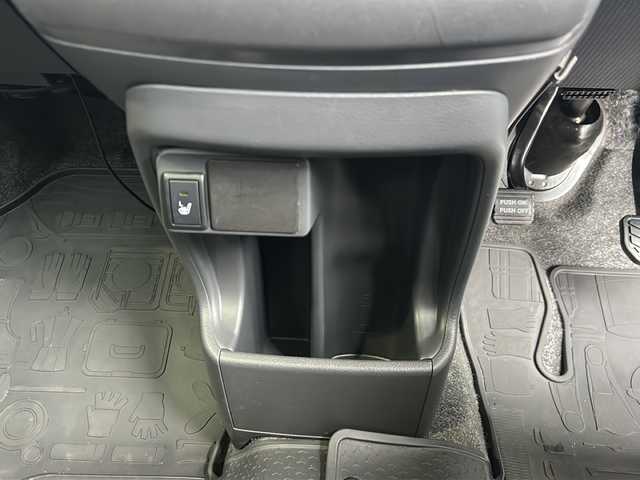 スズキ ハスラー Jスタイル 静岡県 2015(平27)年 6.9万km クールカーキパールメタリック/ホワイト2トーンルーフ ナビ機能/CD/DVD/Bluetooth/USB/HDMI/AUX/ipod/フルセグ/主要装備/・シートヒータ　/・ドライブレコーダー　/・スマートキー　/・ＥＴＣ　/・アイドリングストップ　/・ステアリングリモコン　/・オートライト　/・衝突軽減システム　/・フォグランプ　/・ヒーテッドドアミラー　/・プッシュスタート　/・純正マット/・純正アルミホイール/・横滑り防止装置