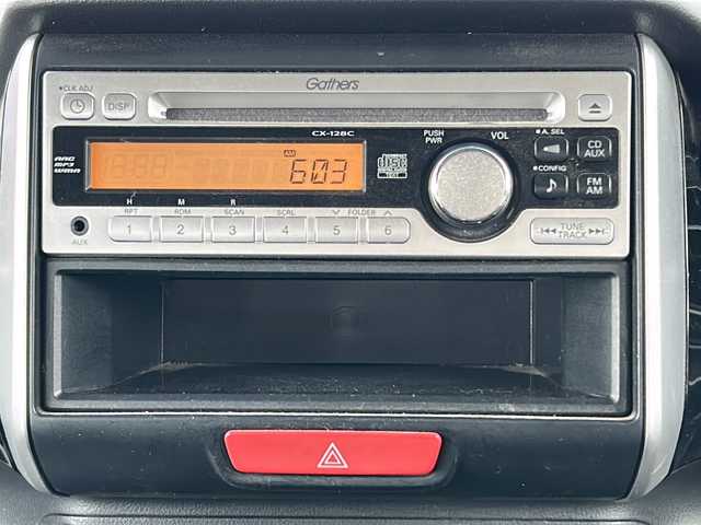 ホンダ Ｎ ＢＯＸ カスタム G Lパッケージ 道北・旭川 2013(平25)年 7.4万km プレミアムゴールドパープルパール /4WD//禁煙車//純正オーディオ//CD/AUX//エンジンスターター//片側電動ドア//横滑り防止//オートライト//HIDヘッドライト//フォグライト//プッシュスタート//スマートキー//純正フロアマット//モデューロAW夏タイヤ積込