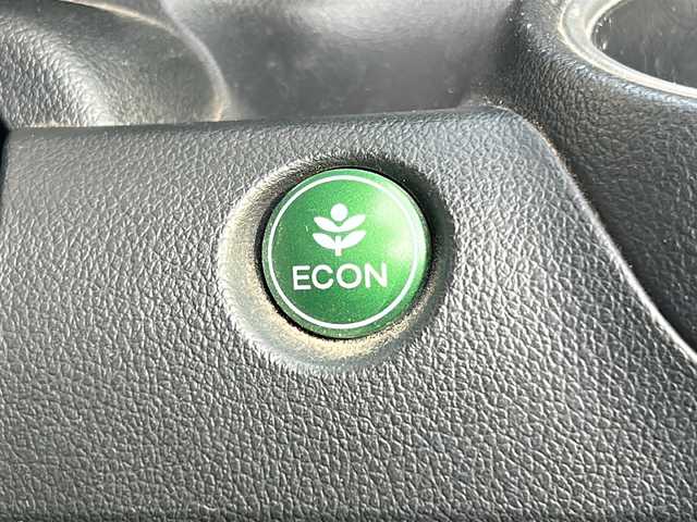 ホンダ Ｎ ＢＯＸ カスタム G Lパッケージ 道北・旭川 2013(平25)年 7.4万km プレミアムゴールドパープルパール /4WD//禁煙車//純正オーディオ//CD/AUX//エンジンスターター//片側電動ドア//横滑り防止//オートライト//HIDヘッドライト//フォグライト//プッシュスタート//スマートキー//純正フロアマット//モデューロAW夏タイヤ積込