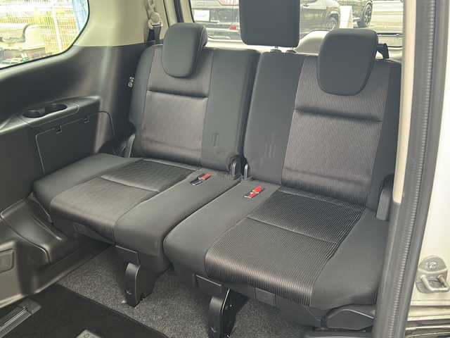 日産 セレナ ハイウェイスター 神奈川県 2017(平29)年 6.9万km ブリリアントホワイトパール ワンオーナー/純正ディーラーナビ/(CD/DVD/SD/AUX/USB/BT/フルセグTV)/全方位カメラ/両側パワースライドドア/エマージェンシーブレーキ/車線逸脱警告/横滑り防止装置/アイドリングストップ/クルーズコントロール/純正エアロ/ETC/前方ドライブレコーダー/オートライト/純正フロアマット/純正ドアバイザー/ISOFIX/スペアキー×1/保証書/取扱説明書