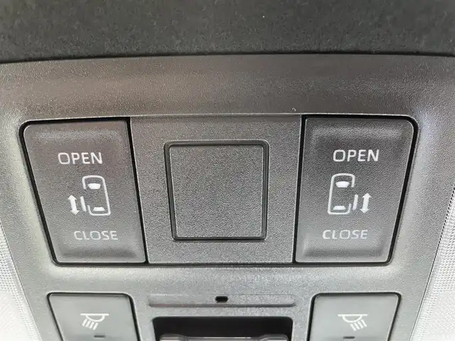 トヨタ ノア ハイブリッド S－Z 東京都 2025(令7)年 0.1千km ホワイトパールクリスタルシャイン 登録済未使用車　/１０．５型ディスプレィオーディオプラスナビ/・AppleCarPlay&AndroidAuto/・BluetoothAudio/HDMI/・CD/SD/DVD/FM/AM/両側パワースライドドア　/セーフティセンス /(衝突回避支援パッケージ)/・レーダクルーズコントロール /・レーンディパーチャーアラート /・オートマチックハイビーム/・ ロードサインアシスト/ブラック合皮ファブリックコンビシート/・快適温熱シート/フリーストップバックドア/ビルトインETC2.0/LEDヘッドライト/・オートハイビーム/純正フロアマット/保証書＆取説/Wエアバック＆ABS