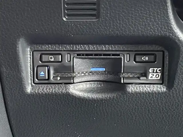 トヨタ ノア ハイブリッド S－Z 東京都 2025(令7)年 0.1千km ホワイトパールクリスタルシャイン 登録済未使用車　/１０．５型ディスプレィオーディオプラスナビ/・AppleCarPlay&AndroidAuto/・BluetoothAudio/HDMI/・CD/SD/DVD/FM/AM/両側パワースライドドア　/セーフティセンス /(衝突回避支援パッケージ)/・レーダクルーズコントロール /・レーンディパーチャーアラート /・オートマチックハイビーム/・ ロードサインアシスト/ブラック合皮ファブリックコンビシート/・快適温熱シート/フリーストップバックドア/ビルトインETC2.0/LEDヘッドライト/・オートハイビーム/純正フロアマット/保証書＆取説/Wエアバック＆ABS