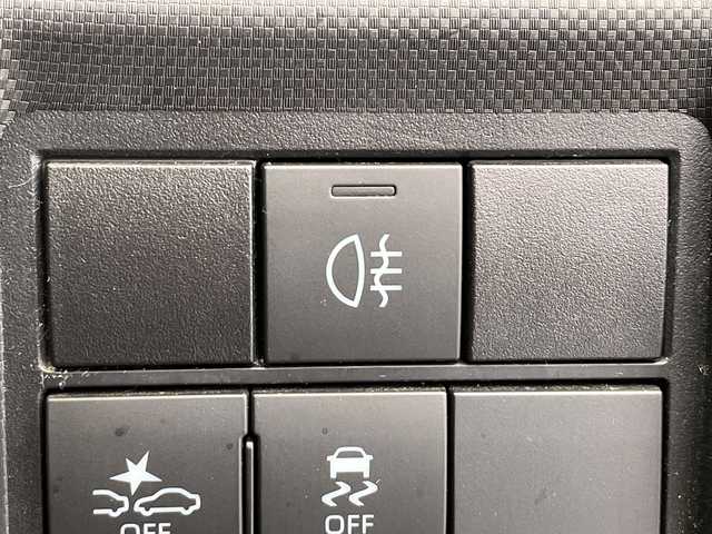 トヨタ ライズ Z 栃木県 2019(令1)年 6.9万km シャイニングホワイトパール ワンオーナー/純正SDナビ/（CD/フルセグTV/Bluetooth/SD）/バックカメラ/トヨタセーフティセンス/コーナーセンサー/ビルトインETC/前後ドライブレコーダー/前席シートヒーター/禁煙車/オートライト/LEDヘッドライト/横滑り防止装置/フォグランプ/スマートキー/プッシュスタート/アイドリングストップ/ステアリングスイッチ/革巻きステアリング/ウィンカーミラー/純正17インチアルミホイール/純正フロアマット