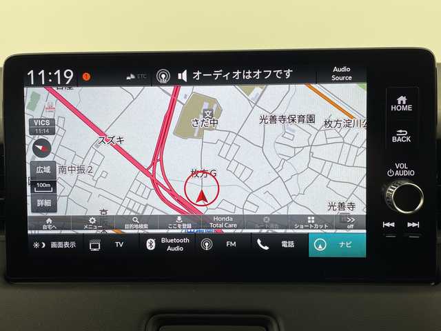 ホンダ ヴェゼル ハイブリッド e:HEV Z 大阪府 2025(令7)年 0.1千km プラチナホワイトパール HondaSENSING/・衝突軽減ブレーキ/・車線逸脱警報/・踏み間違い防止/・BSM/・レーダークルコン/Honda CONNECTディスプレーオーディオ/・ナビ機能/・Bluetooth/・フルセグTV/バックカメラ/ハーフレザーシート/前席シートヒーター/ステアリングヒーター/ETC2.0車載器/ワイヤレス充電器/パワーバックドア/パドルシフト