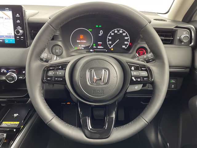 ホンダ ヴェゼル ハイブリッド e:HEV Z 大阪府 2025(令7)年 0.1千km プラチナホワイトパール HondaSENSING/・衝突軽減ブレーキ/・車線逸脱警報/・踏み間違い防止/・BSM/・レーダークルコン/Honda CONNECTディスプレーオーディオ/・ナビ機能/・Bluetooth/・フルセグTV/バックカメラ/ハーフレザーシート/前席シートヒーター/ステアリングヒーター/ETC2.0車載器/ワイヤレス充電器/パワーバックドア/パドルシフト