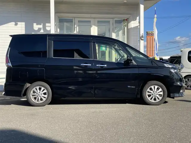 日産 セレナ ハイウェイスター Vセレクション 秋田県 2017(平29)年 11.4万km ダイヤモンドブラック (株)IDOMが運営する【じしゃロン秋田店】の自社ローン専用車両になりますこちらは現金またはオートローンご利用時の価格です。自社ローンご希望の方は別途その旨お申付け下さい/セーフティパックB/プロパイロット/インテリジェントパーキングアシスト（駐車支援システム）/インテリジェントアラウンドビューモニター（移動物検知機能付）/インテリジェントDA（ふらつき警報）/電動パーキングブレーキ/オートブレーキホールド/ヒーター付ドアミラー/ステアリングスイッチ/サイド・カーテンエアバッグ/インテリジェントエマージェンシーブレーキ/インテリジェントLI（車線逸脱防止支援システム）/LDW（車線逸脱警報）/インテリジェント BSI（後側方衝突防止支援システム）/RCTA（後退時車両検知警報）/踏み間違い衝突防止アシスト/標識検知機能/車両接近通報装置/フロント&バックソナー/純正SDナビ【CD/DVD/Blu-ray/SD/USB/Bluetooth/MUSIC STOCKER/iPod/WALKMAN】/フリップダウンモニター/バックカメラ/フルセグTV/ETC/両側パワースライドドア/前方ドライブレコーダー/LEDヘッドライト/