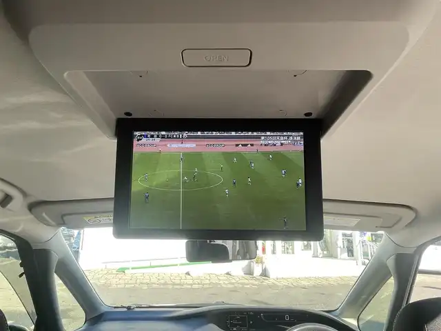 日産 セレナ ハイウェイスター Vセレクション 秋田県 2017(平29)年 11.4万km ダイヤモンドブラック (株)IDOMが運営する【じしゃロン秋田店】の自社ローン専用車両になりますこちらは現金またはオートローンご利用時の価格です。自社ローンご希望の方は別途その旨お申付け下さい/セーフティパックB/プロパイロット/インテリジェントパーキングアシスト（駐車支援システム）/インテリジェントアラウンドビューモニター（移動物検知機能付）/インテリジェントDA（ふらつき警報）/電動パーキングブレーキ/オートブレーキホールド/ヒーター付ドアミラー/ステアリングスイッチ/サイド・カーテンエアバッグ/インテリジェントエマージェンシーブレーキ/インテリジェントLI（車線逸脱防止支援システム）/LDW（車線逸脱警報）/インテリジェント BSI（後側方衝突防止支援システム）/RCTA（後退時車両検知警報）/踏み間違い衝突防止アシスト/標識検知機能/車両接近通報装置/フロント&バックソナー/純正SDナビ【CD/DVD/Blu-ray/SD/USB/Bluetooth/MUSIC STOCKER/iPod/WALKMAN】/フリップダウンモニター/バックカメラ/フルセグTV/ETC/両側パワースライドドア/前方ドライブレコーダー/LEDヘッドライト/