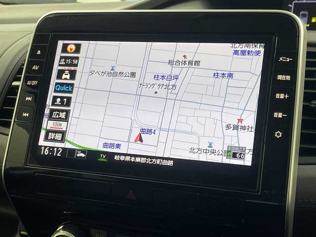 日産 セレナ ハイウェイスター 岐阜県 2021(令3)年 4.6万km ダイヤモンドブラック 純正10インチSDナビ/(AM/FM/CD/DVD/フルセグTV/Bluetooth)/バックカメラ/衝突軽減ブレーキ/レーンキープアシスト/ブラインドスポットモニター/クリアランスソナー/クロストラフィックアラート/クルーズコントロール/ハンズフリースライドドア/ステアリングスイッチ/純正ドライブレコーダー/ビルトインETC/スマートキー/革巻きステアリング/純正フロアマット/純正サイドバイザー/純正アルミホイール