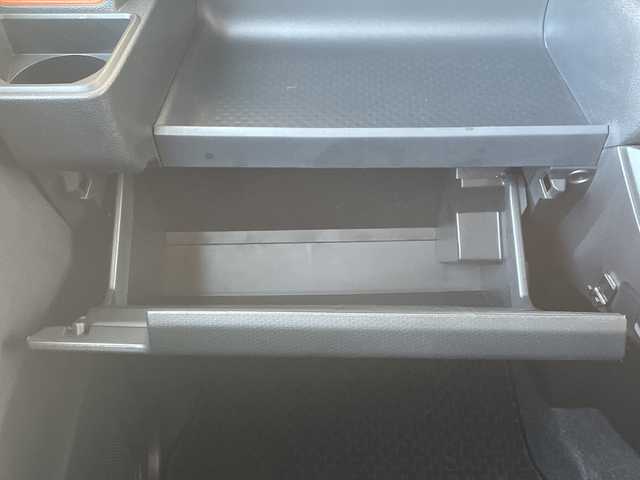 ダイハツ タント ファンクロスターボ 岐阜県 2023(令5)年 2.8万km ブラックマイカメタリック/シャイニングホワイトパール /ワンオーナー//純正10インチナビ/(フルセグTV/Bluetooth/CD/DVD)//ブラインドスポットモニター//パノラミックビューモニター//助手席アシストグリップ//両側パワースライドドア//前席シートヒーター//スマートアシスト/(衝突警報機能)/(車線逸脱警報機能)/(ふらつき警報)/(レーンキープコントロール)//ドライブレコーダー//ビルトインＥＴＣ//純正15インチAW//純正フロアマット//純正ドアバイザー//スペアキー