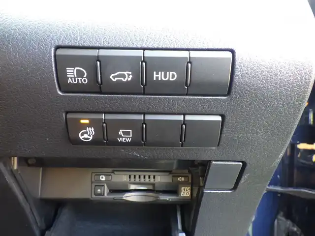 レクサス ＲＸ 450h バージョンL 千葉県 2020(令2)年 4.6万km ディープブルーマイカ Lexus Safety System+/・プリクラッシュセーフティ/・レーンディパーチャーアラート/・オートハイビーム/・レーダークルーズコントロール/・ブラインドスポットモニター/パワーバックドア/ブラウンレザーシート/前席パワーシート/エアシート/シートヒーター/リア電動リクライニングシート/ヘッドアップディスプレイ/純正SDナビ/地デジTV/【DVD/CD再生機能　Bluetooth接続】/パノラミックビューモニター/ドライブレコーダー/革巻きステアリング/ステアリングスイッチ/ステアリングヒーター/ETC（2.0）/LEDヘッドライト/フォグライト/ウインカーミラー/クリアランスソナー/純正20インチアルミホイル/サイド/カーテンエアバッグ/スマートキー