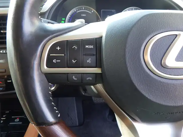 レクサス ＲＸ 450h バージョンL 千葉県 2020(令2)年 4.6万km ディープブルーマイカ Lexus Safety System+/・プリクラッシュセーフティ/・レーンディパーチャーアラート/・オートハイビーム/・レーダークルーズコントロール/・ブラインドスポットモニター/パワーバックドア/ブラウンレザーシート/前席パワーシート/エアシート/シートヒーター/リア電動リクライニングシート/ヘッドアップディスプレイ/純正SDナビ/地デジTV/【DVD/CD再生機能　Bluetooth接続】/パノラミックビューモニター/ドライブレコーダー/革巻きステアリング/ステアリングスイッチ/ステアリングヒーター/ETC（2.0）/LEDヘッドライト/フォグライト/ウインカーミラー/クリアランスソナー/純正20インチアルミホイル/サイド/カーテンエアバッグ/スマートキー