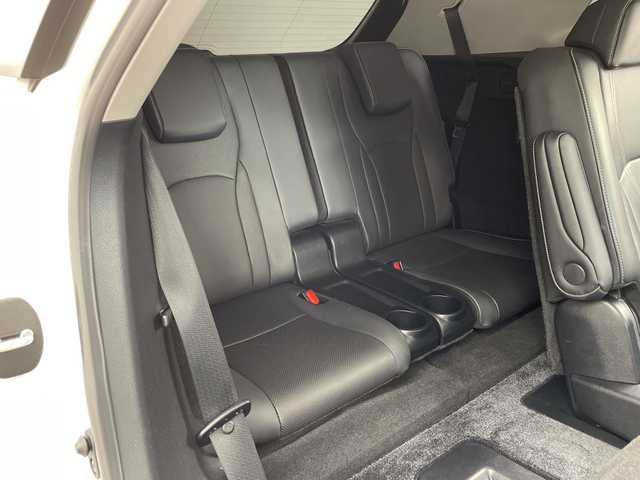 レクサス ＲＸ 450hL 兵庫県 2021(令3)年 5.5万km ソニッククォーツ ・サンルーフ/・電動リアゲート/・レーダークルーズコントロール/・TPMS/・先行者発進告知/・ITS　Connect/・レーンディパーチャーアラート/・前後コーナーセンサー/・ドライブモード（ECO・EV）/・ビルトインETC/・MTモード付AT/・フルセグTV/・CD・BT・AM・FM・MiraCast/・バックカメラ/・オートホールド/・シートヒーター（前席・後席）/・エアシート（前席）/・メモリー機能付きパワーシート/・電動格納サードシート/・シートエアバック/・電子パーキングブレーキ/・AC１００V/・LEDヘッドライト/・オートライト/・アダプティブハイビーム/・置くだけ充電/・スマートキー/・プッシュスタート/・スペアキー2本（カードキーあり）/・純正２２インチホイール/・電動格納ミラー/・純正フロアマット/・取扱説明書/・保証書