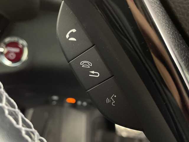 ホンダ ヴェゼル ハイブリッド RS ホンダセンシング 鹿児島県 2016(平28)年 2.2万km モルフォブルーP ホンダセンシング/・衝突軽減ブレーキ/・誤発進抑制機能/・クルーズコントロール/・車線維持支援システム/純正メモリナビ/CD/DVD/BT/フルセグTV/バックカメラ/LEDオートライト/フォグランプ/合皮ハーフレザーシート/シートヒーター/純正18インチアルミホイール/パドルシフト/アイドリングストップ/スマートキー/前後ドライブレコーダー/ビルトインETC