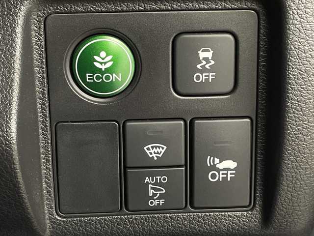 ホンダ ヴェゼル ハイブリッド RS ホンダセンシング 鹿児島県 2016(平28)年 2.2万km モルフォブルーP ホンダセンシング/・衝突軽減ブレーキ/・誤発進抑制機能/・クルーズコントロール/・車線維持支援システム/純正メモリナビ/CD/DVD/BT/フルセグTV/バックカメラ/LEDオートライト/フォグランプ/合皮ハーフレザーシート/シートヒーター/純正18インチアルミホイール/パドルシフト/アイドリングストップ/スマートキー/前後ドライブレコーダー/ビルトインETC