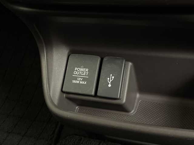 ホンダ フリード ハイブリット G ホンダセンシング 鹿児島県 2020(令2)年 6.6万km スーパープラチナグレーメタリック ホンダセンシング　/純正ナビ　/（Ｂｌｕｅｔｏｏｔｈ/CD)　/アダプティブクルーズコントロール　/両側パワースライドドア　/ドライブレコーダー　/バックカメラ　/ＥＴＣ　/ＬＥＤヘッドライト　/オートライト　/ステアリングリモコン/プッシュスタートボタン/スマートキー