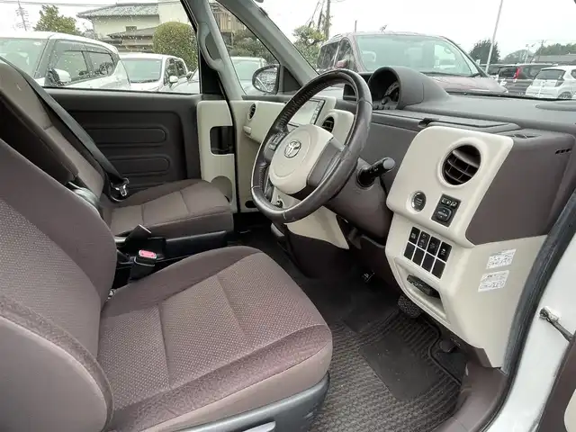 トヨタ ポルテ G 茨城県 2013(平25)年 4.6万km ホワイトパールクリスタルシャイン 社外ナビ（VIE-X007W-S）/DVD/フルセグ/Bluetoot/バックカメラ/前後ドライブレコーダー/パワースライドドア/シートヒーター/純正HIDヘッドライト/エンジンプッシュスタート/コーナーポール/スペアキー