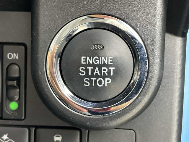 トヨタ タンク カスタムG S 愛知県 2018(平30)年 1.1万km ファインブルーマイカメタリック/シルバー2トーン 禁煙車/８インチナビ（AVIC-RL801）/(フルセグ/Bluetooth/AM/FM)/バックカメラ/衝突軽減ブレーキ/ETＣ/ドライブレコーダー/両側パワースライドドア/アイドリングストップ/クルーズコントロール/スマートキー/プッシュスタート/純正アルミホイール/純正フロアマット