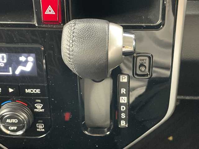 トヨタ タンク カスタムG S 愛知県 2018(平30)年 1.1万km ファインブルーマイカメタリック/シルバー2トーン 禁煙車/８インチナビ（AVIC-RL801）/(フルセグ/Bluetooth/AM/FM)/バックカメラ/衝突軽減ブレーキ/ETＣ/ドライブレコーダー/両側パワースライドドア/アイドリングストップ/クルーズコントロール/スマートキー/プッシュスタート/純正アルミホイール/純正フロアマット