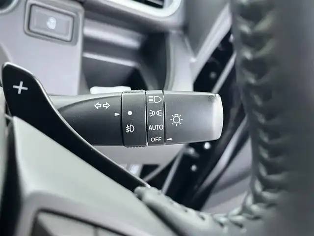 スズキ ソリオ バンディット HV MV 高知県 2020(令2)年 5.7万km スーパーブラックパール 衝突軽減システム/SDナビ/レーダークルーズコントロール/フルセグ/CD DVD/Bluetooth/バックカメラ/コーナーセンサー/純正アルミホイール/LEDヘッドライト/オートライト/ETC/ステアリングスイッチ/スマートキー/プッシュスタート